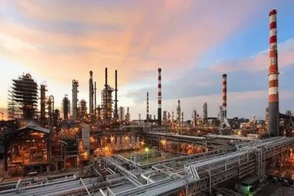 Основной темой его переговоров с премьер-министром Австралии... Основной темой его переговоров с премьер-министром Австралии...