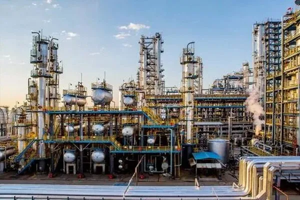 В конце сентября на совещании о социально-экономическом... В конце сентября на совещании о социально-экономическом...